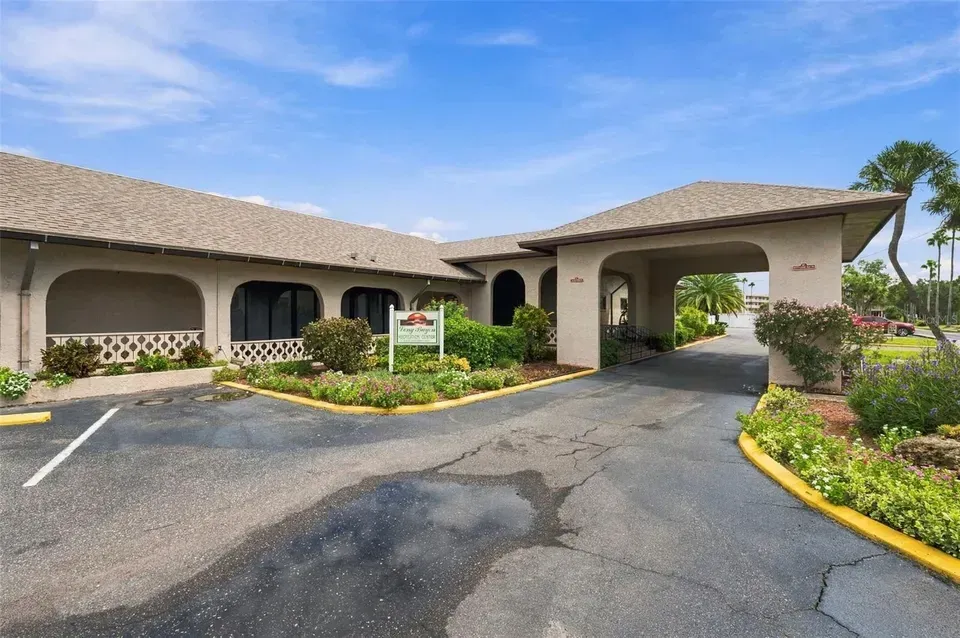 9950 62nd Ter N Apt 408, Saint Petersburg, FL 33708 - Image# 3